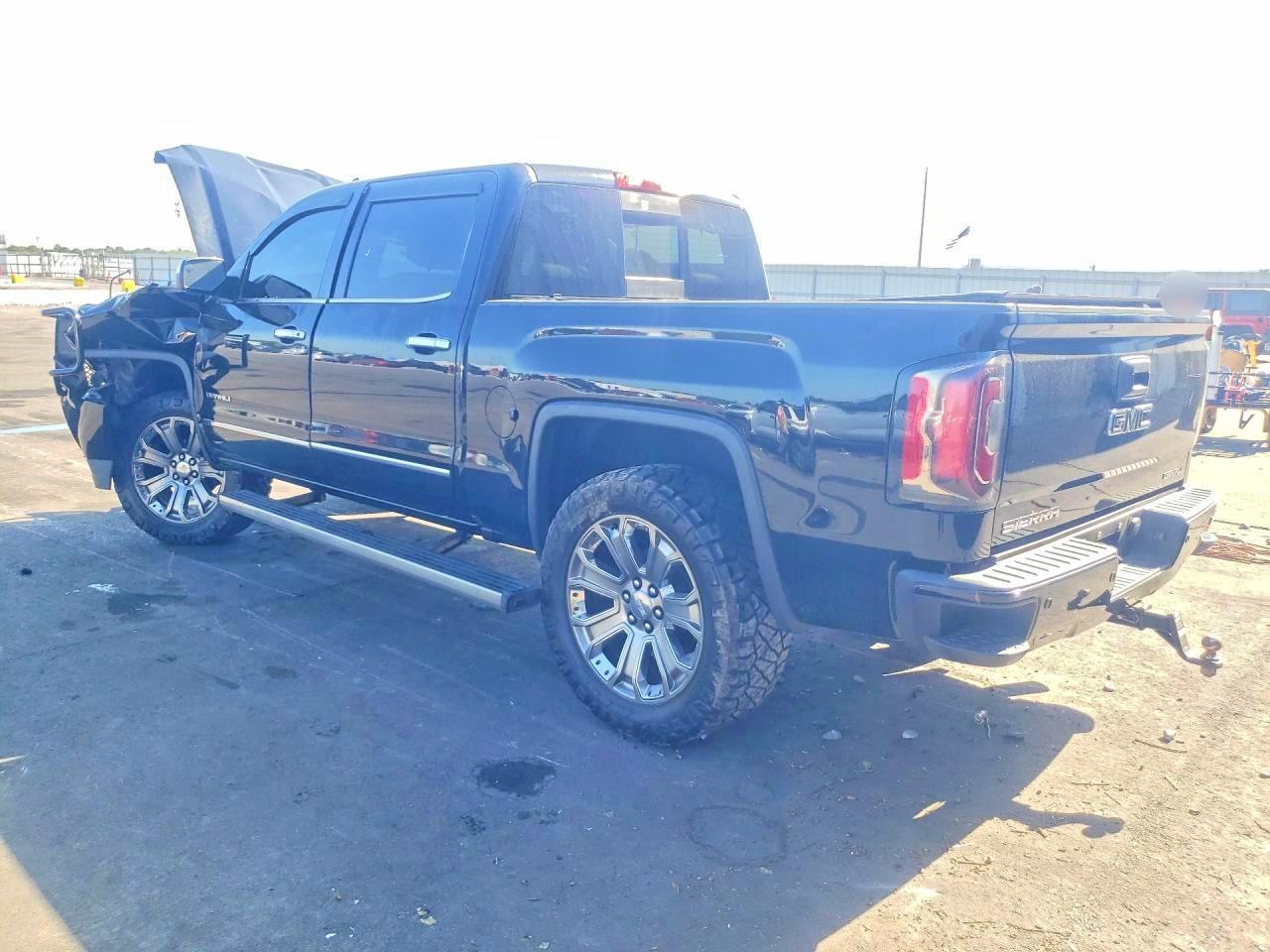 2017 GMC Sierra K1500 Denali