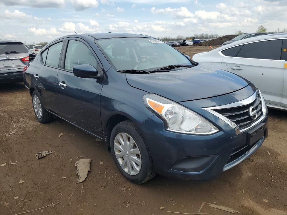 2015 Nissan Versa 1.6 sv