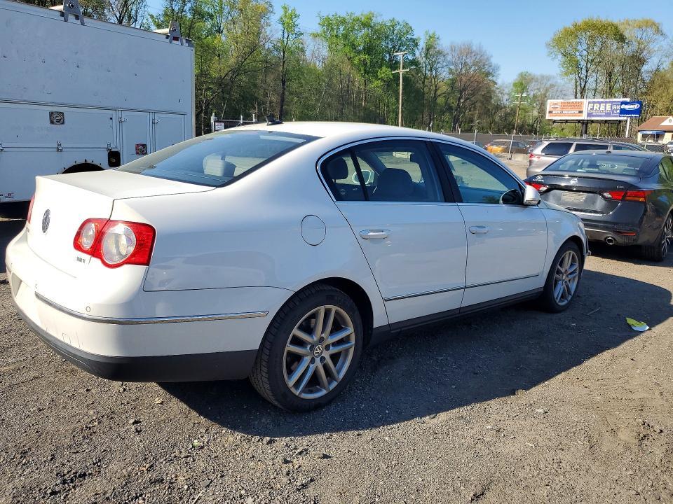 2008 Volkswagen Passat lux
