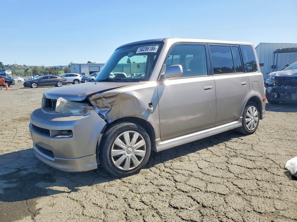 2005 Scion XB