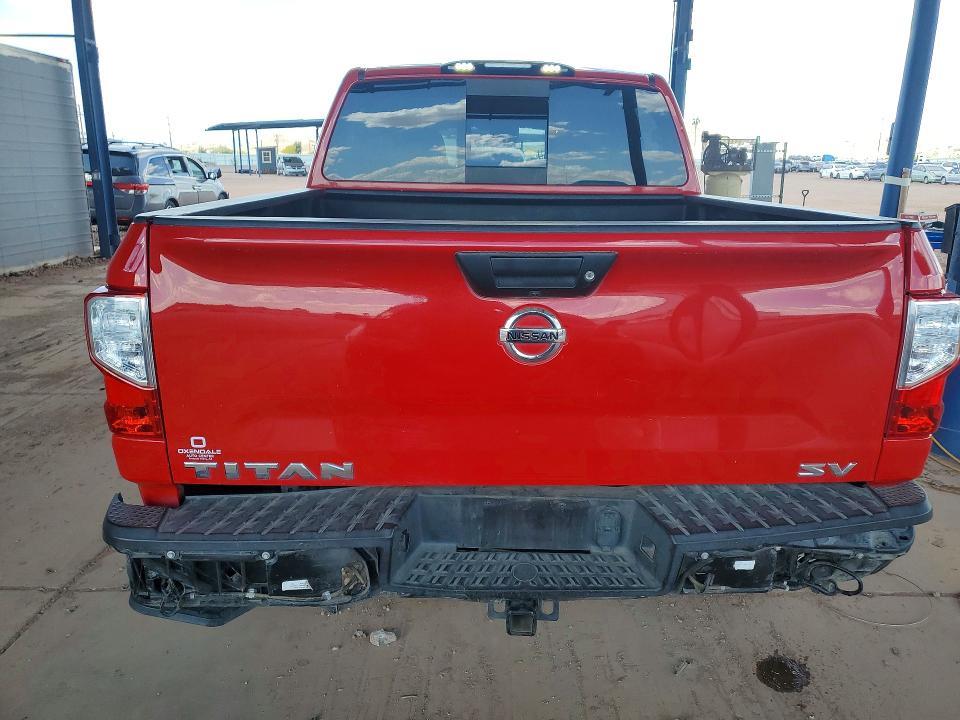 2021 Nissan Titan SV