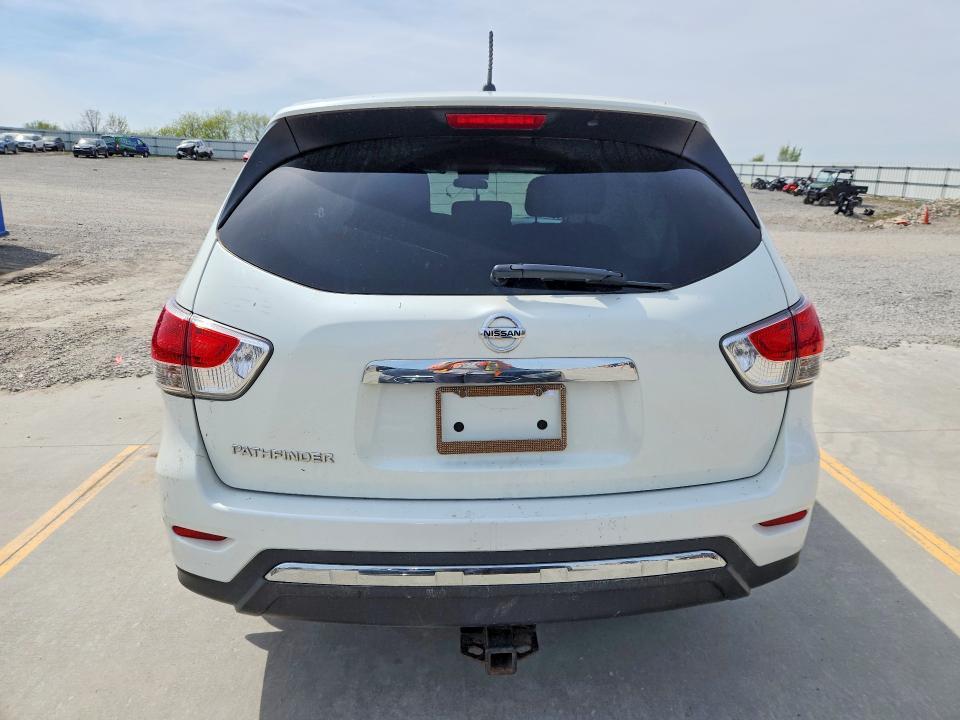 2015 Nissan Pathfinder s