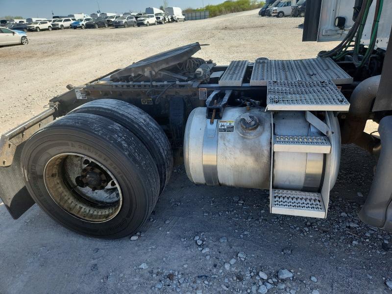2018 Peterbilt 579 Semi Truck