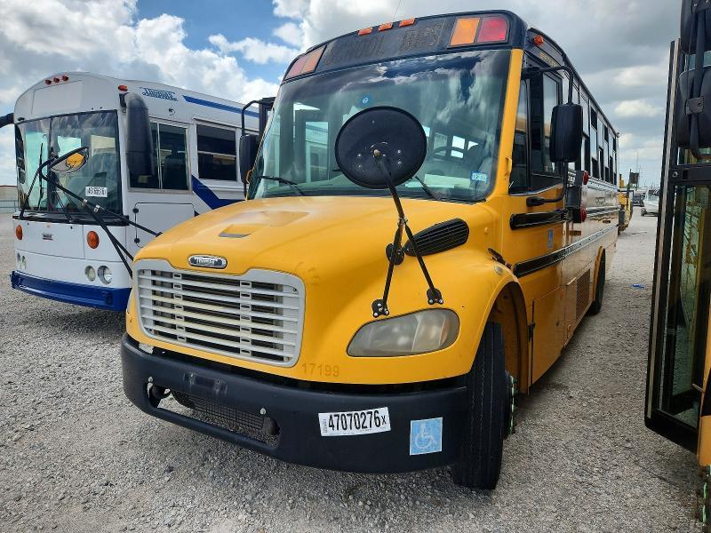 2009 Thomas SAF-T-LINER C2-School Bus