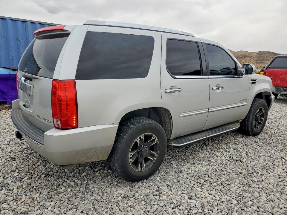 2010 Cadillac Escalade Luxury