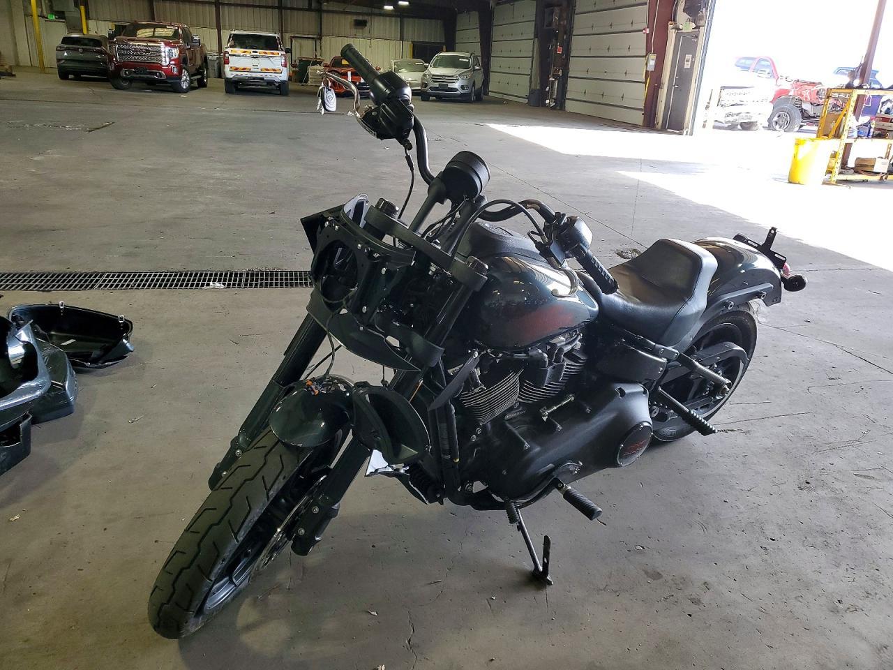 2025 Harley-Davidson Fxlrst