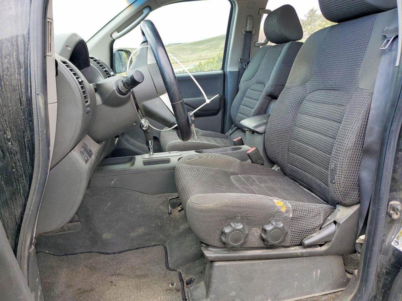 2006 Nissan Frontier SE