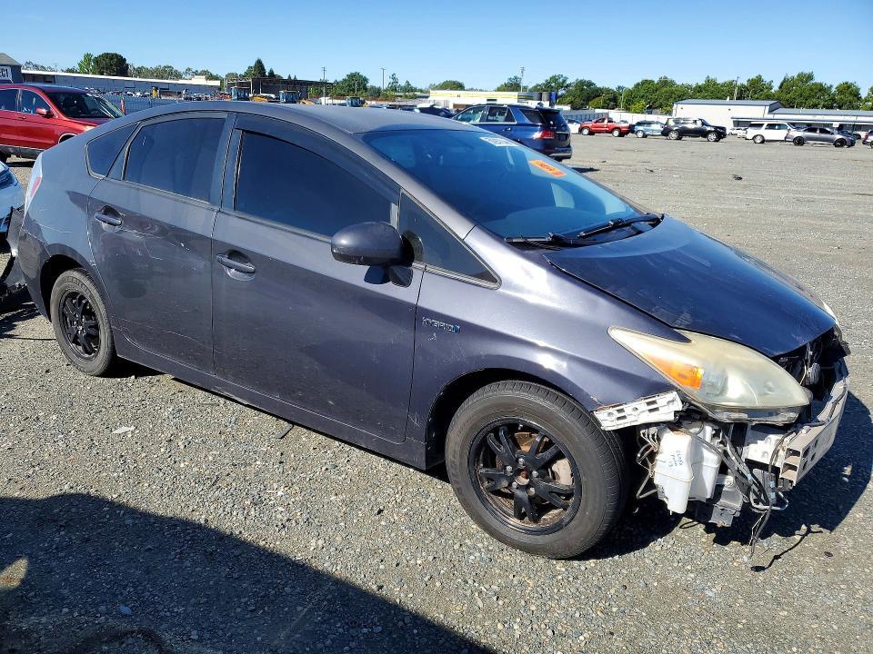 2015 Toyota Prius Three