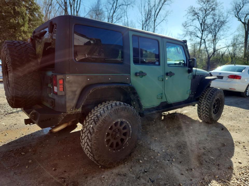 2014 Jeep Wrangler Unlimited Sahara
