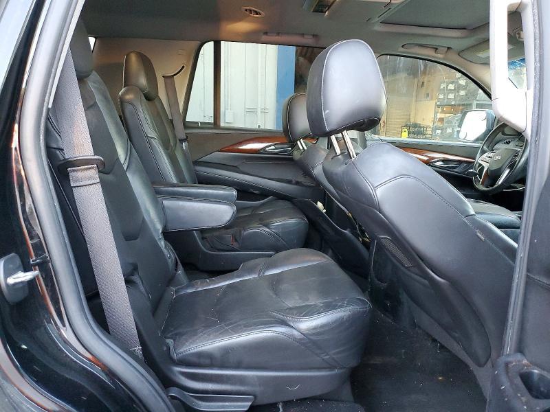 2016 Cadillac Escalade Luxury