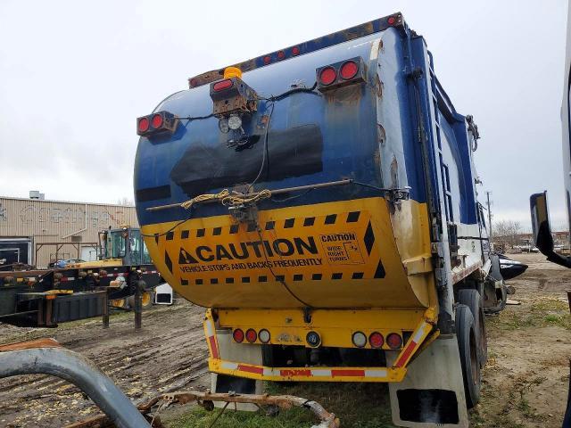 2014 Mack 600 Mru600