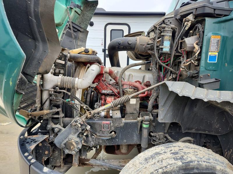 2017 Mack Cxu612 Semi Truck