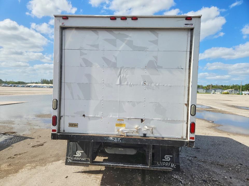 2017 Ford E350 BOX Truck