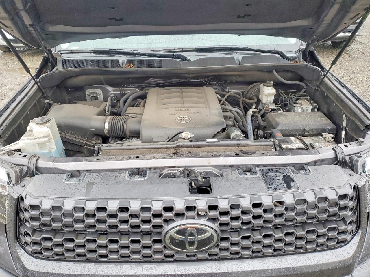 2018 Toyota Tundra SR5