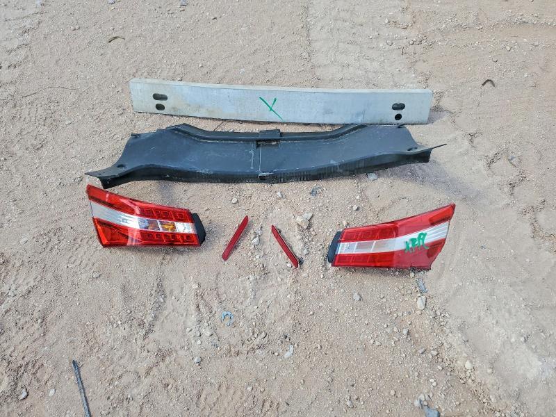 2013 Toyota Avalon Hybrid Limited