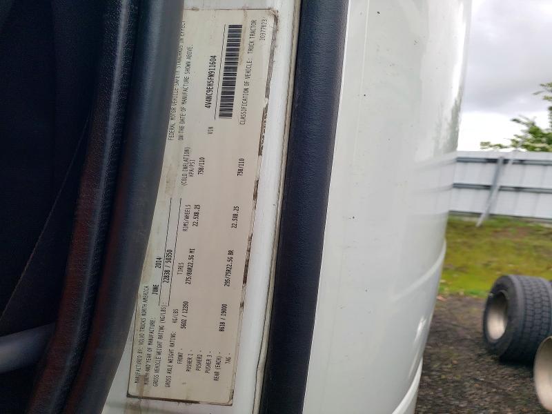 2015 Volvo VNL Semi Truck