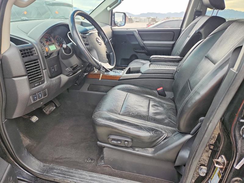 2012 Nissan Titan SV