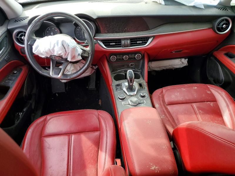 2020 Alfa Romeo Stelvio ti