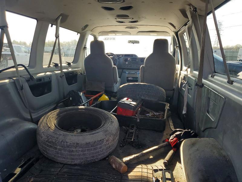 2010 Ford Econoline E350 Super Duty Wagon