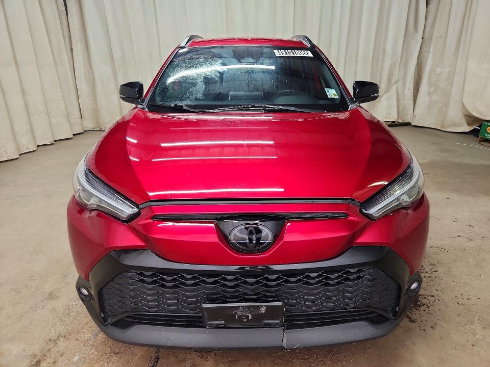 2025 Toyota Corolla Cross Hybrid xse
