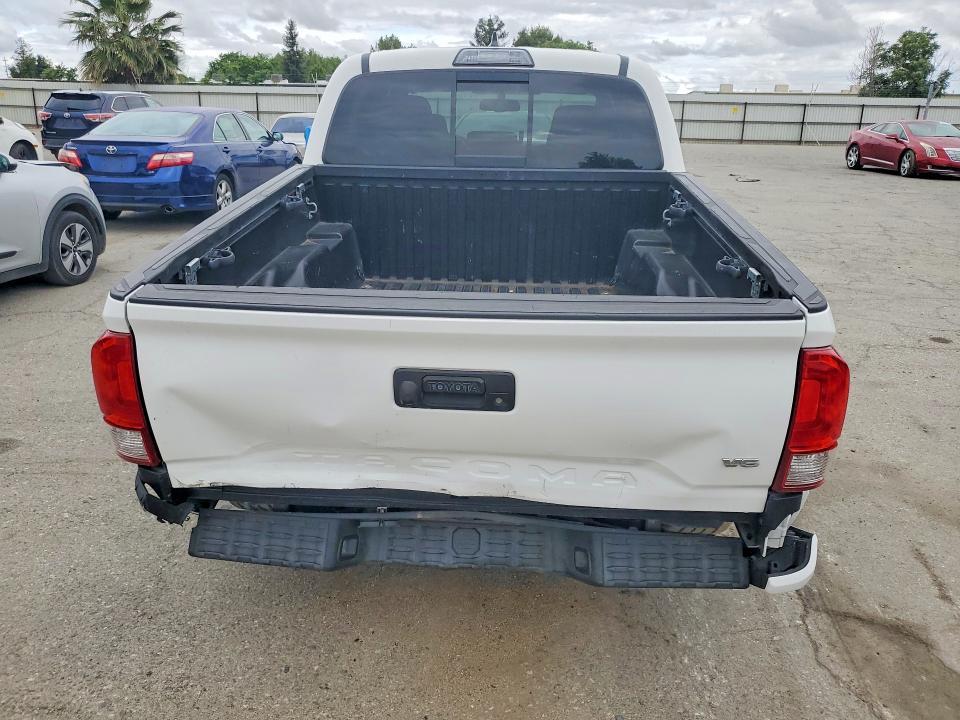 2017 Toyota Tacoma TRD Sport