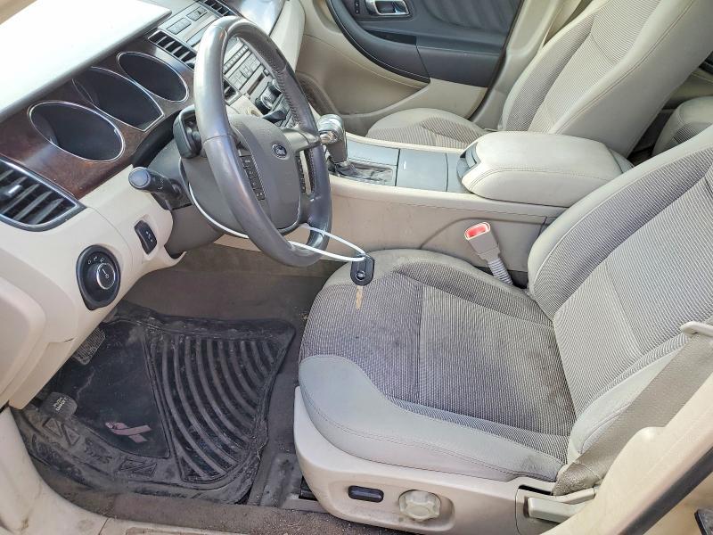 2010 Ford Taurus sel