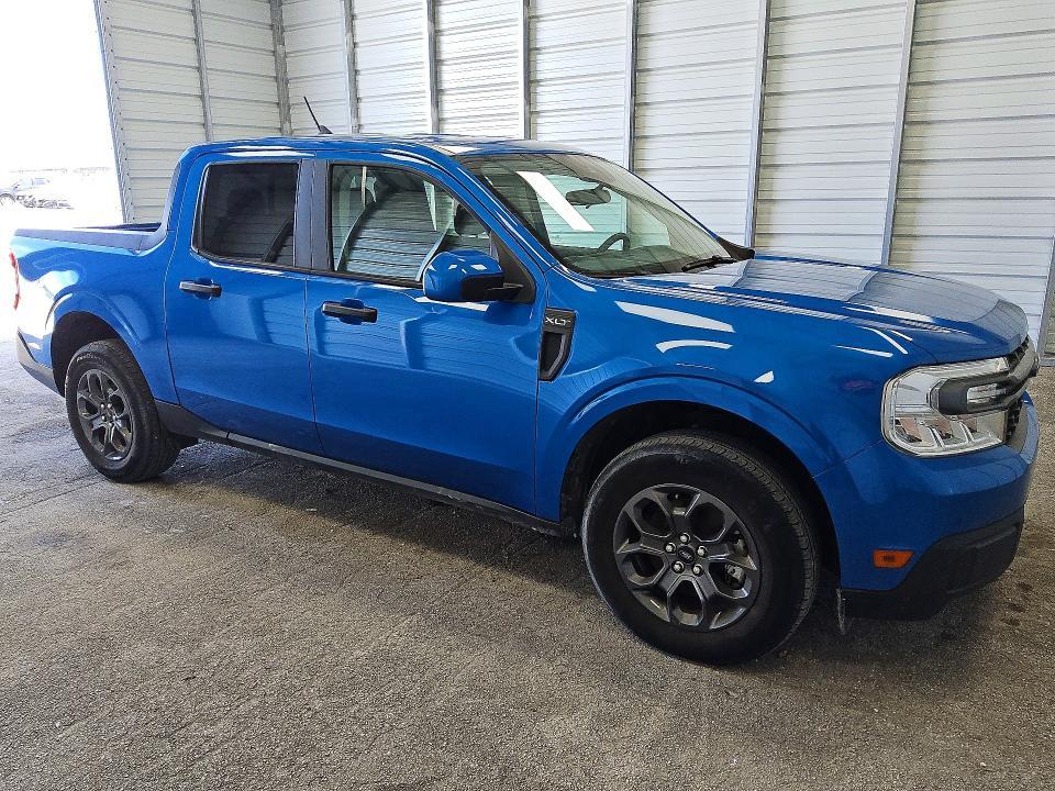 2022 Ford Maverick XL