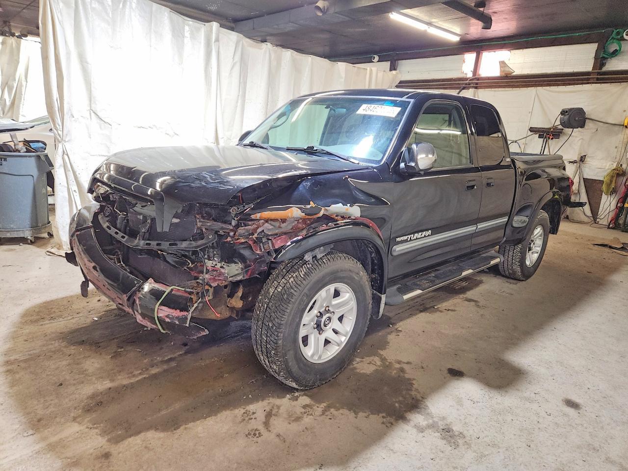 2004 Toyota Tundra SR5