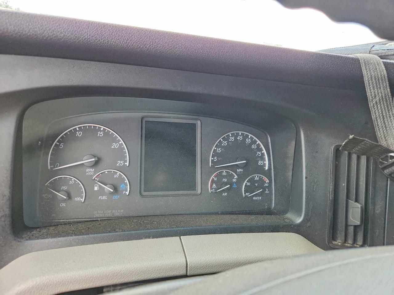 2020 Freightliner Cascadia 126