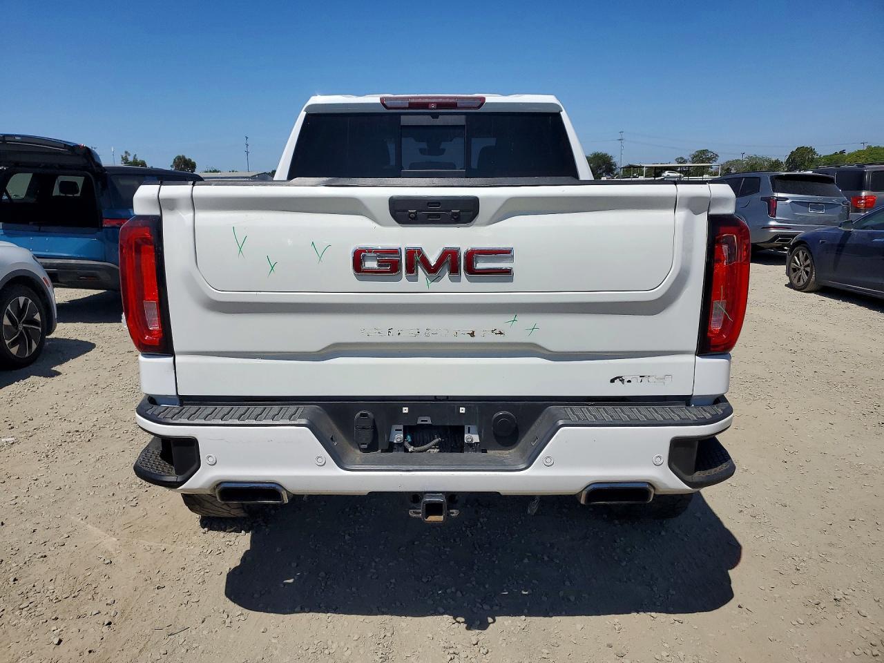 2019 GMC Sierra K1500 AT4