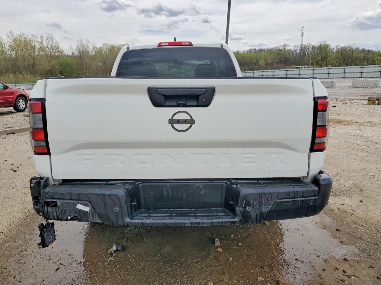 2024 Nissan Frontier S