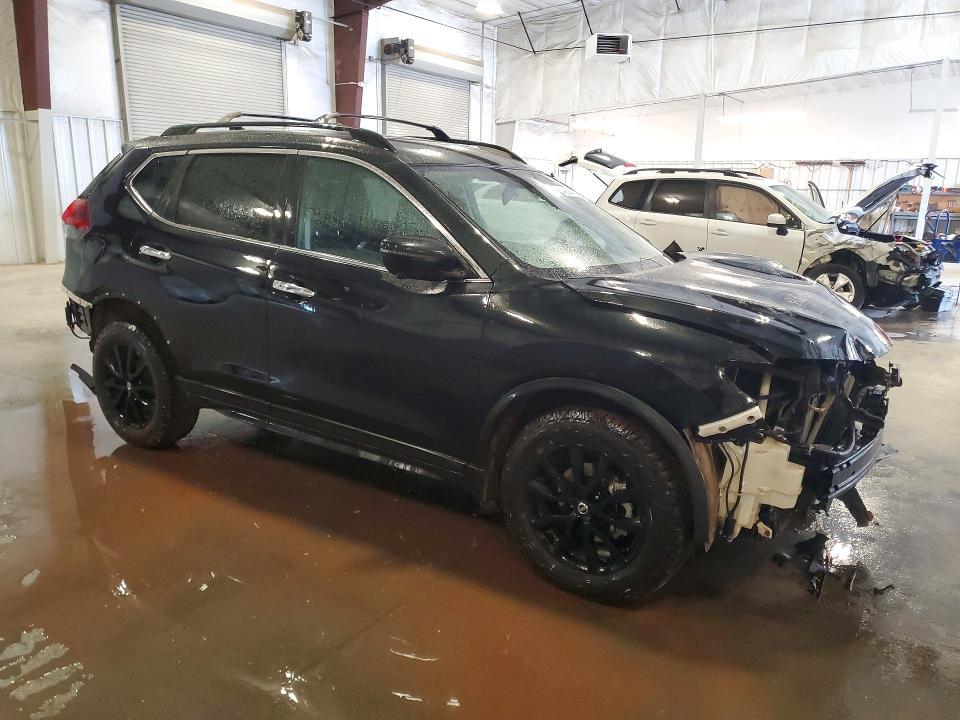 2018 Nissan Rogue sv