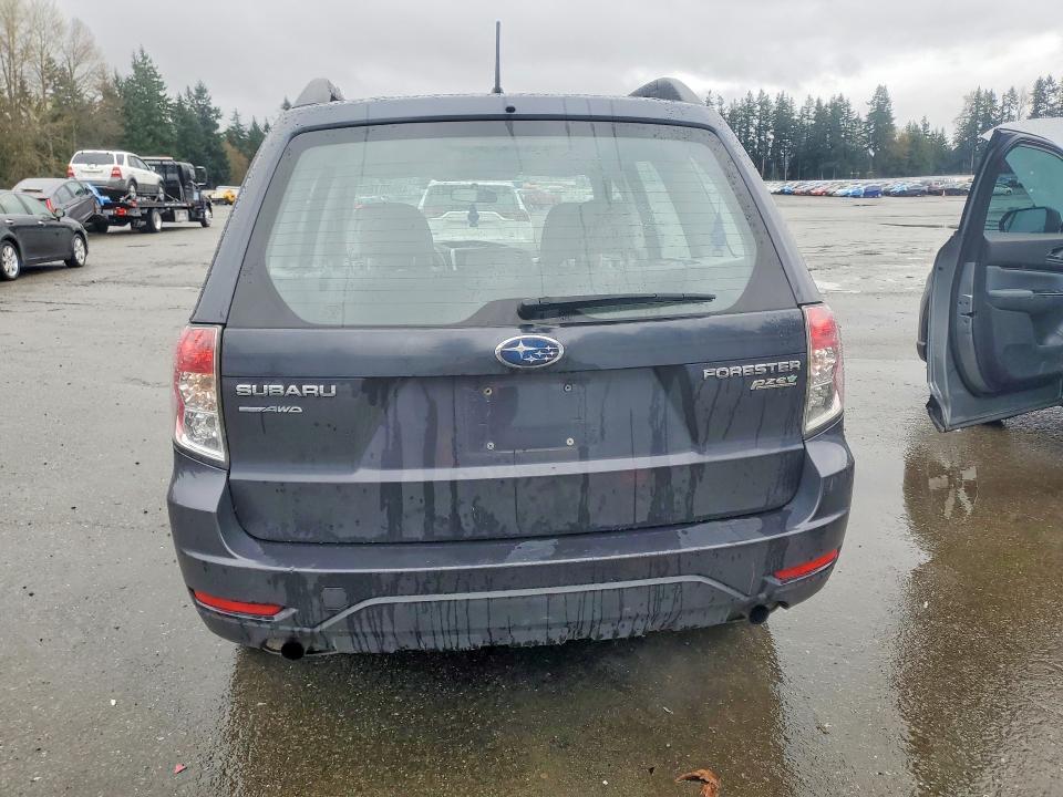 2010 Subaru Forester xs