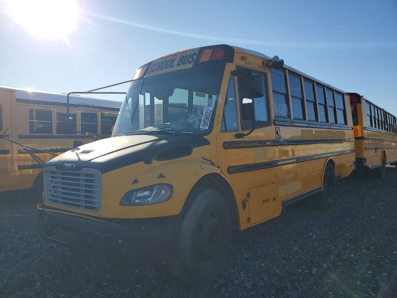 2012 Freigliner 2012 Thomas SAF-T-LINER C2-School Bus