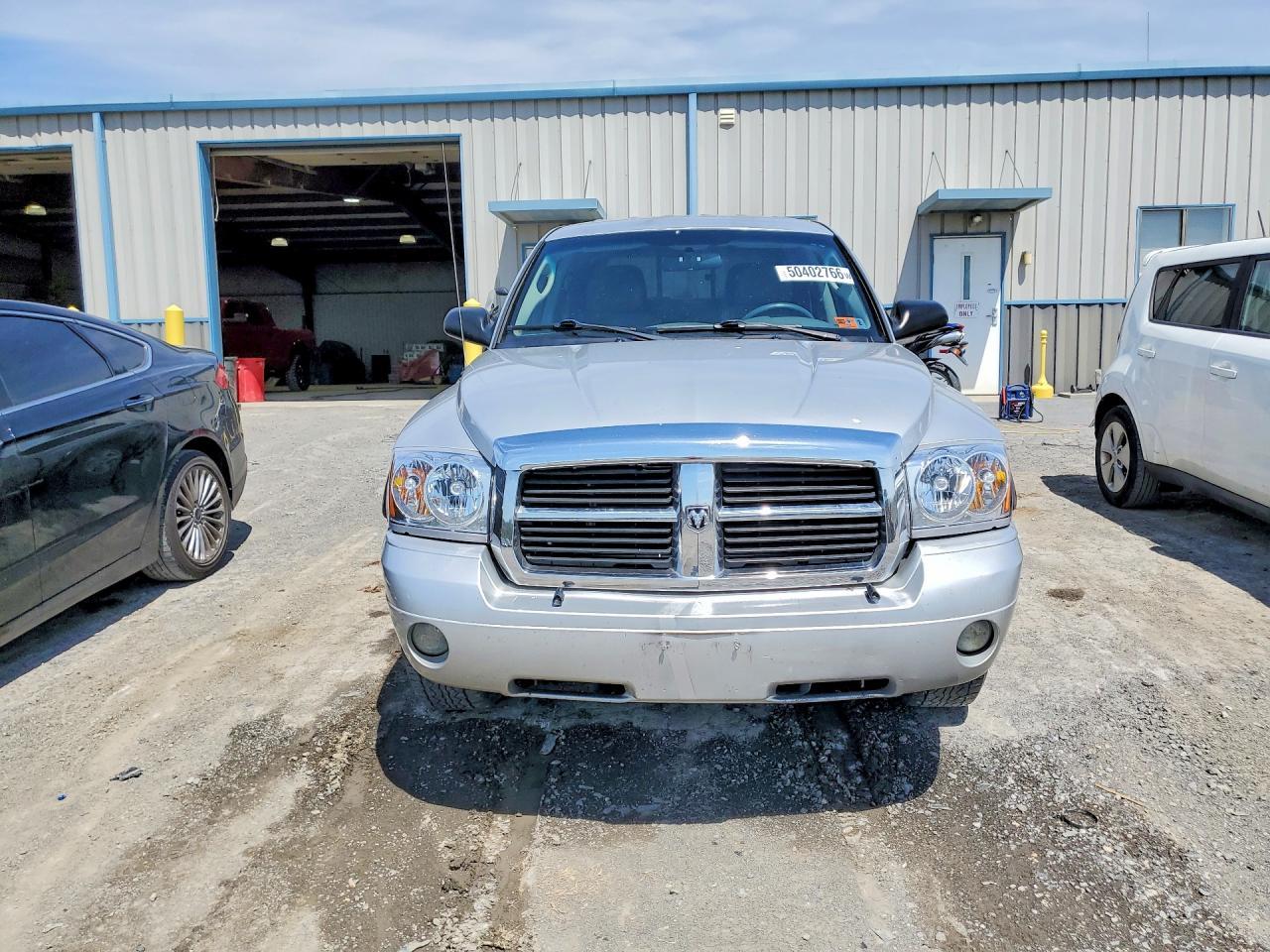 2006 Dodge Dakota Quad SLT