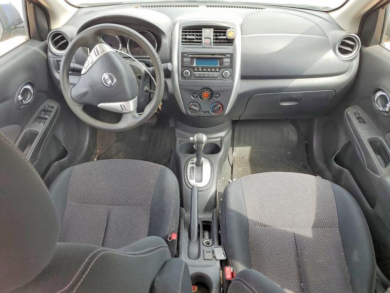 2015 Nissan Versa 1.6 sv