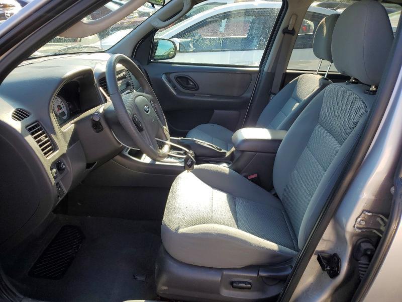 2005 Ford Escape xlt