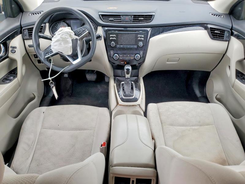 2018 Nissan Rogue Sport sv