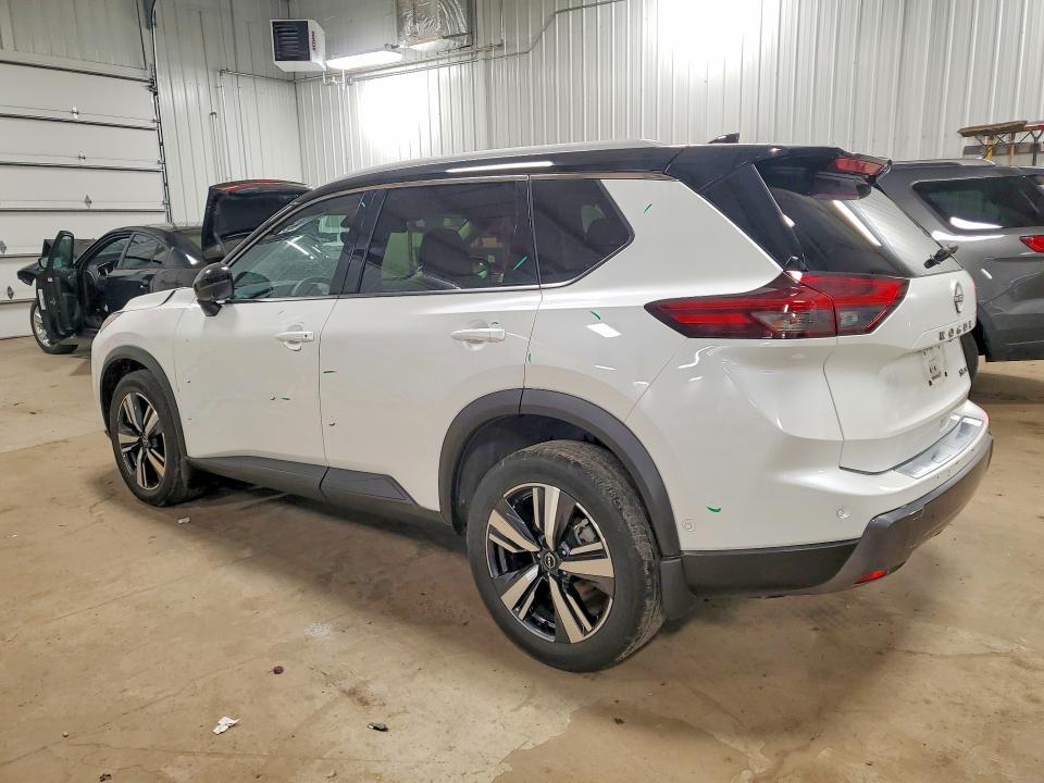 2024 Nissan Rogue sl