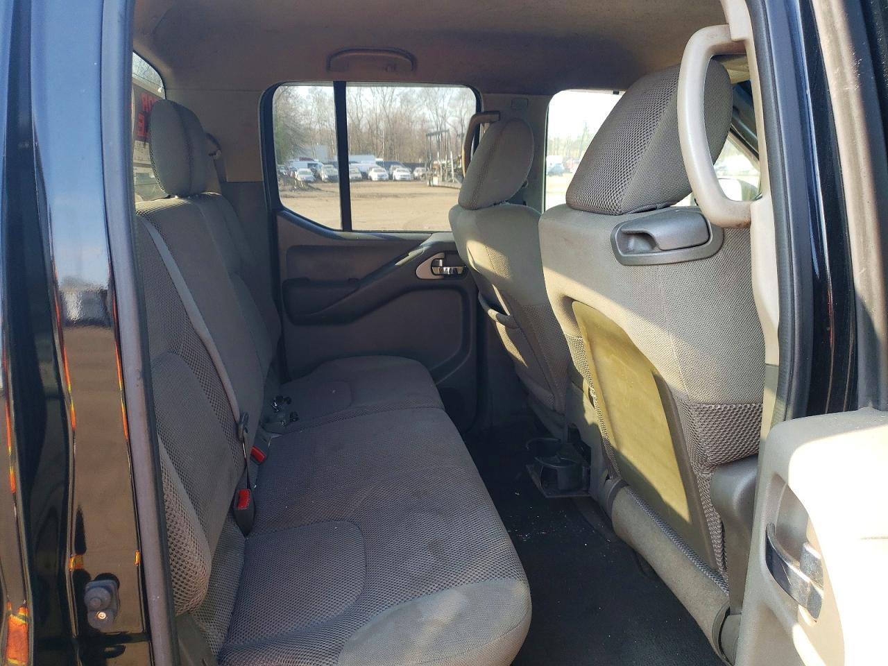 2010 Nissan Frontier SE V6