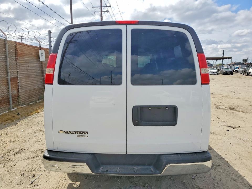 2012 Chevrolet Express G1500 lt