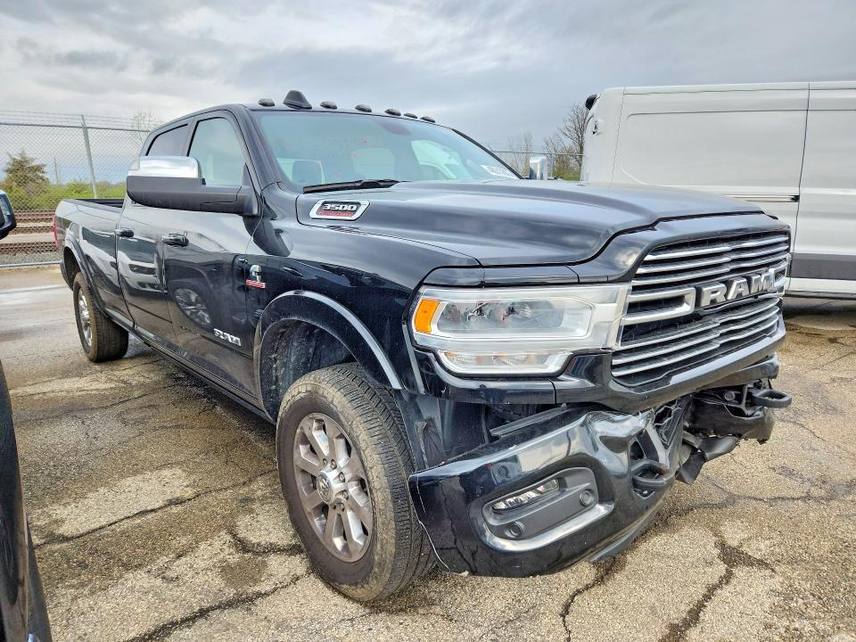 2022 Dodge 3500 Laramie