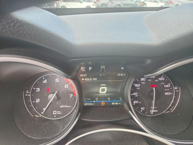 2018 Alfa Romeo Stelvio ti Sport