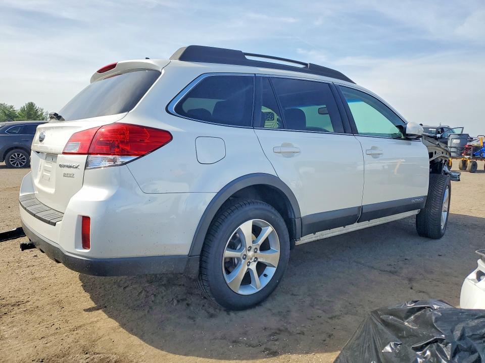 2013 Subaru Outback 2.5i Limited