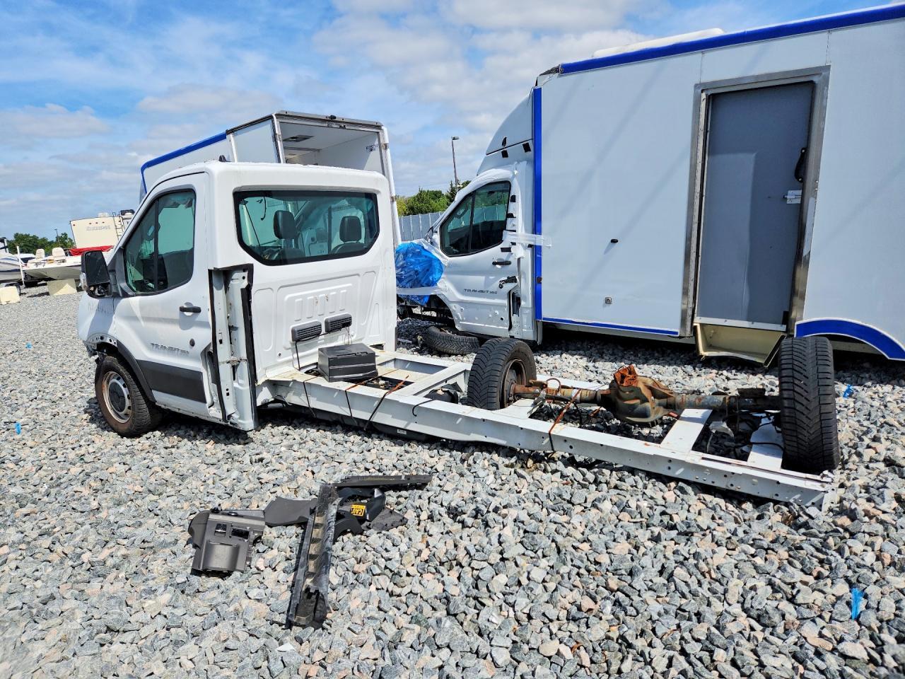 2021 Ford Transit Truck Cab AND Chassis