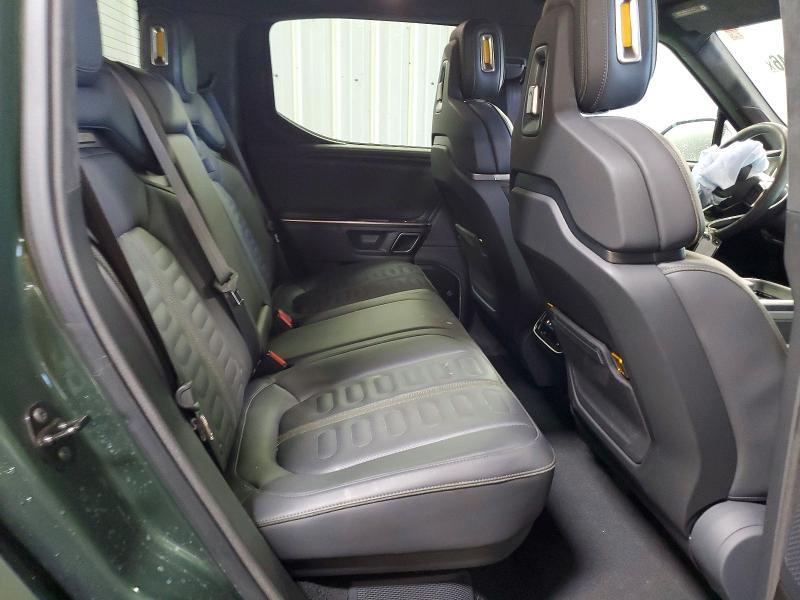 2023 Rivian R1T Adventure
