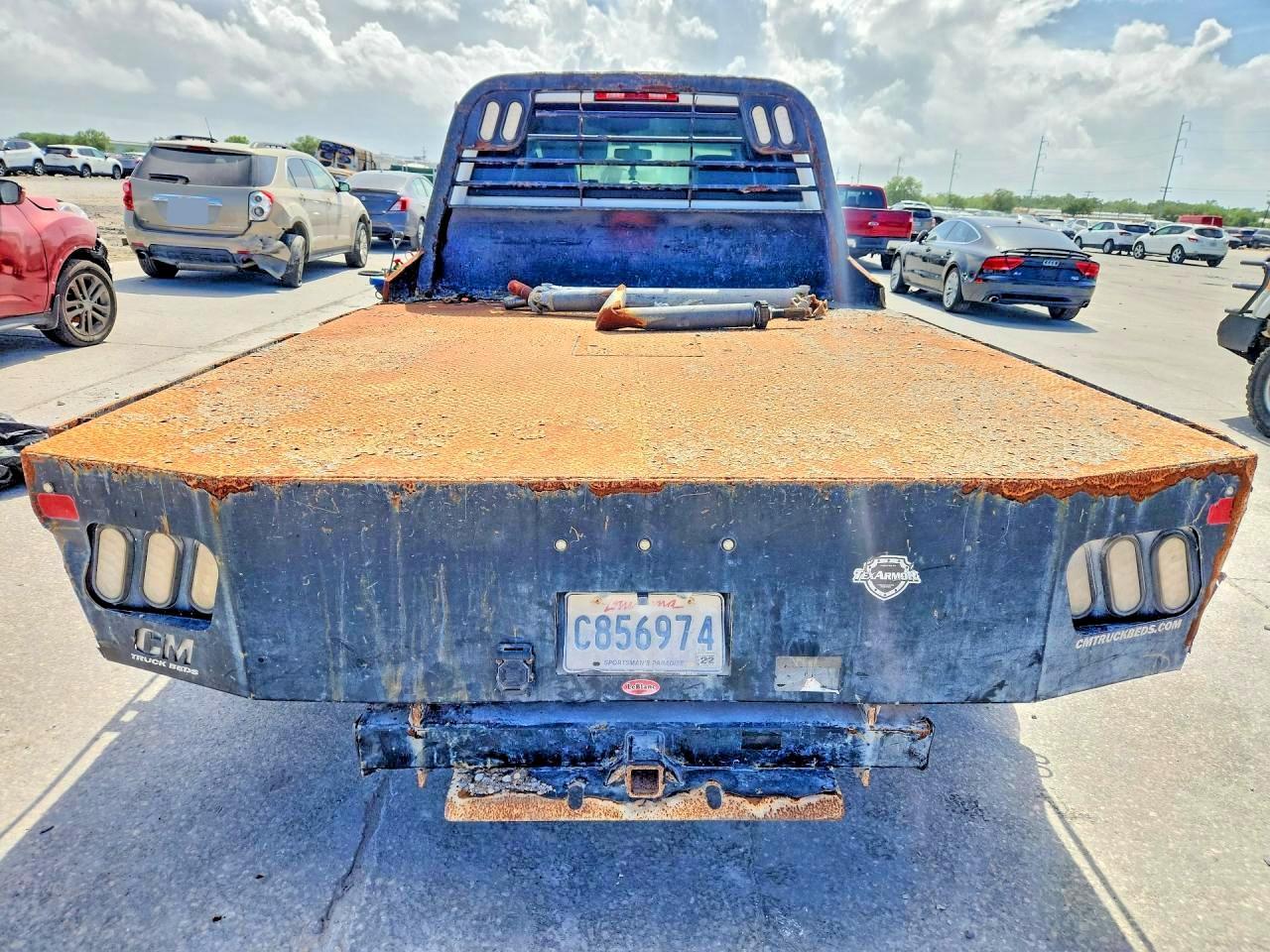 2019 Chevrolet Silverado C3500 6.0L V-8 Flat BED