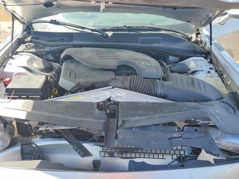 2012 Dodge Challenger sxt