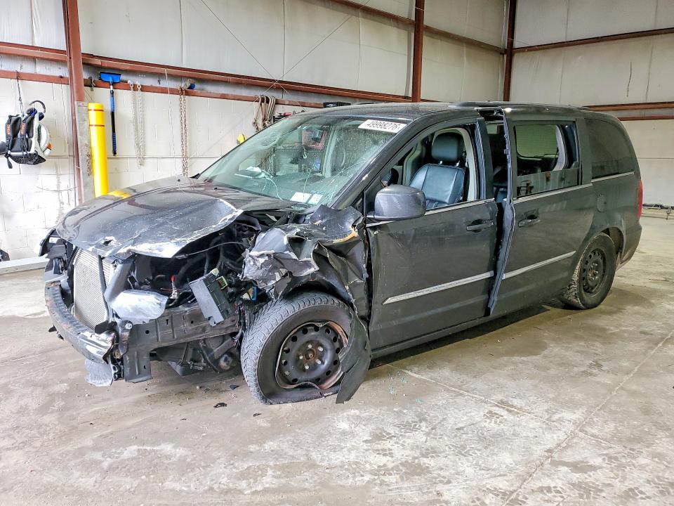 2012 Chrysler Town & Country Touring