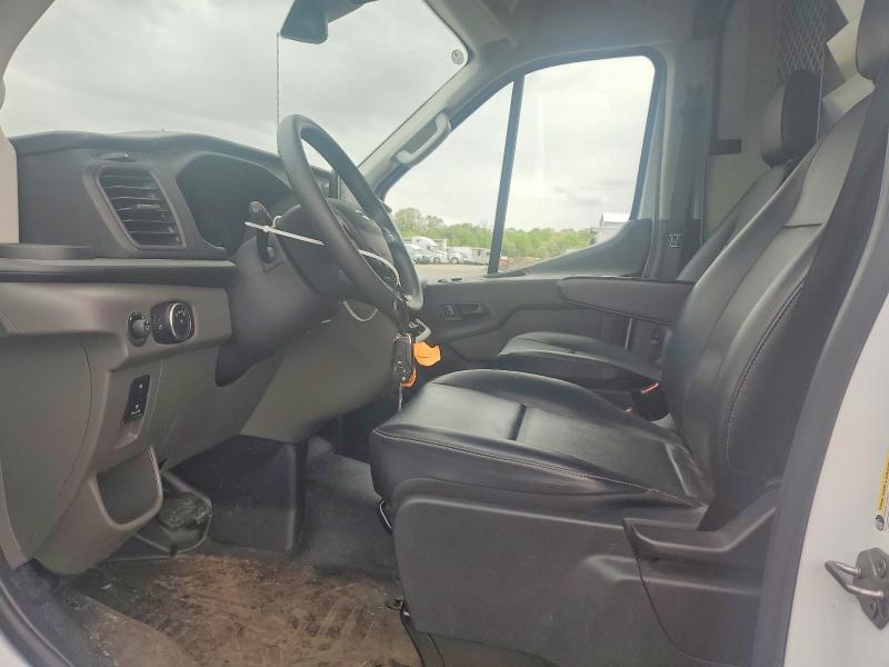 2025 Ford Transit T-250